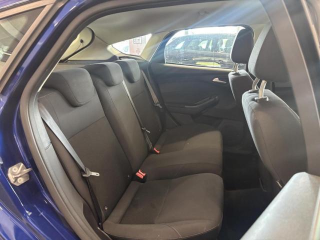 Ford Focus image 6