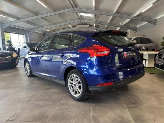 Ford Focus image 2