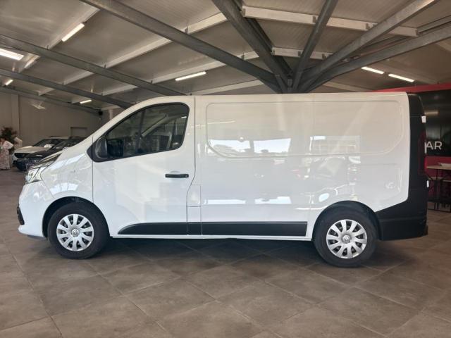 Renault Trafic image 6