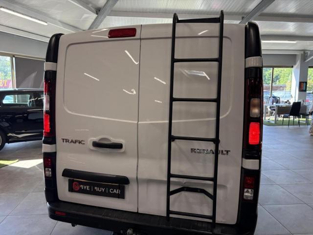 Renault Trafic image 3