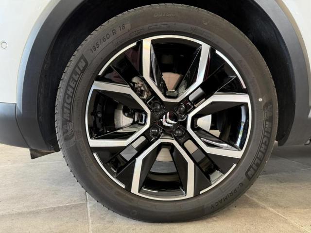 Citroen C4 X image 3