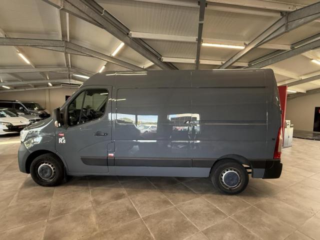 Renault Trucks Master image 8
