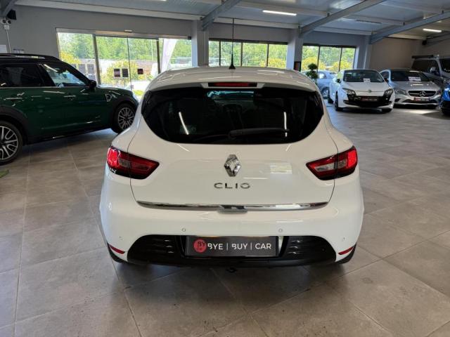 Renault Clio image 8