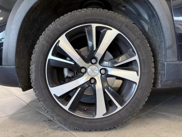 Peugeot 2008 image 9