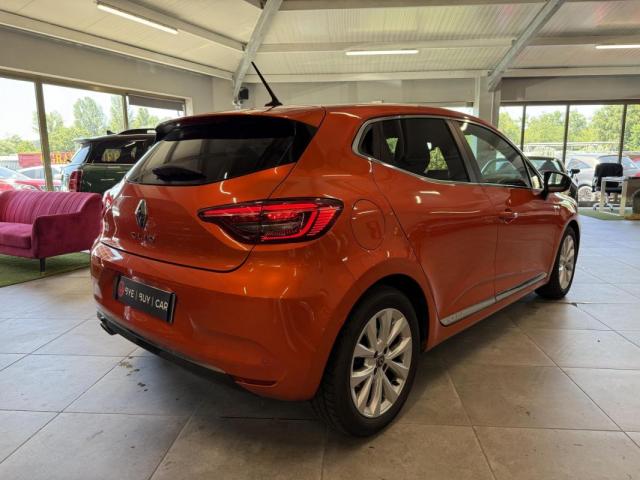 Renault Clio image 8