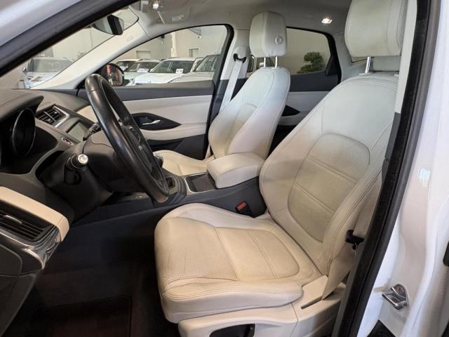 Jaguar E-Pace image 8