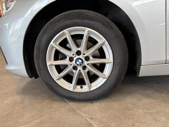 Bmw Serie 2 image 3