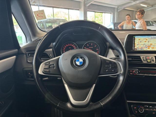 Bmw Serie 2 image 8