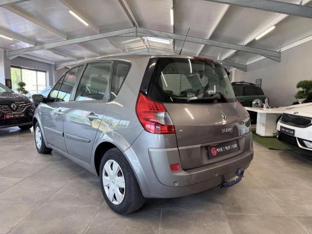 Renault Scénic image 3