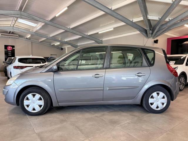 Renault Scénic image 8