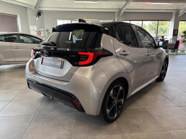 Toyota Yaris image 3