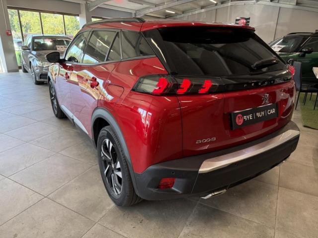 Peugeot 2008 image 9