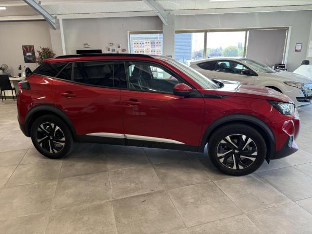 Peugeot 2008 image 6