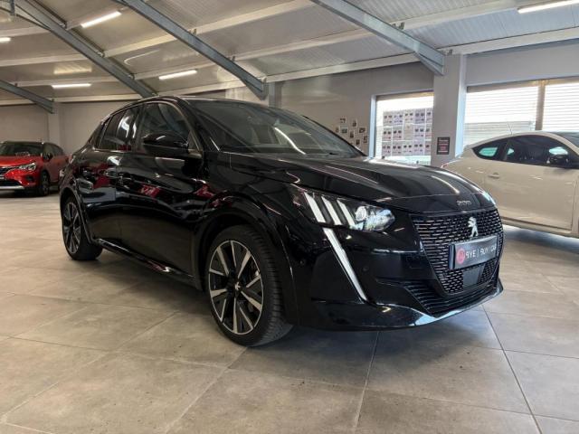 Peugeot 208 image 7