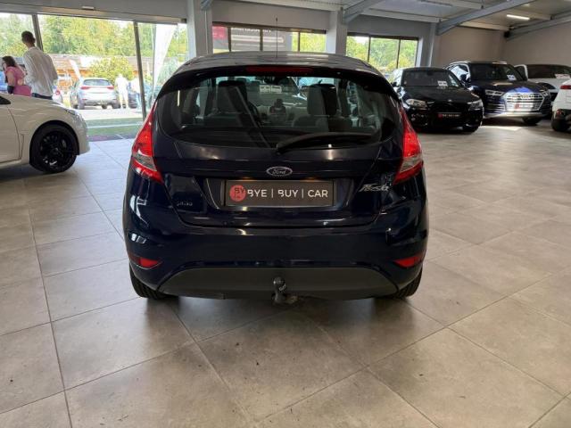Ford Fiesta image 9