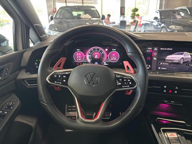 Volkswagen Golf image 9
