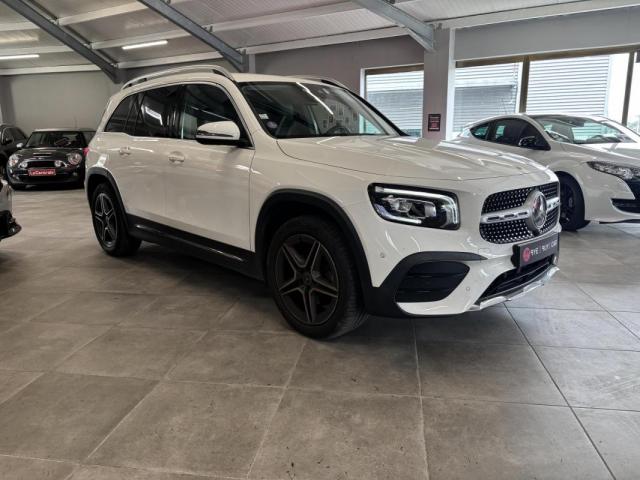 Mercedes Benz Glb image 2