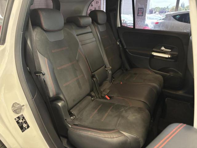 Mercedes Benz Glb image 8