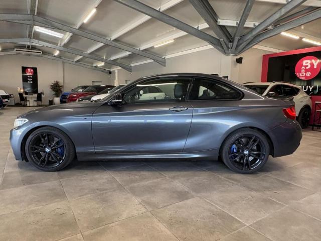 Bmw Serie 2 image 1