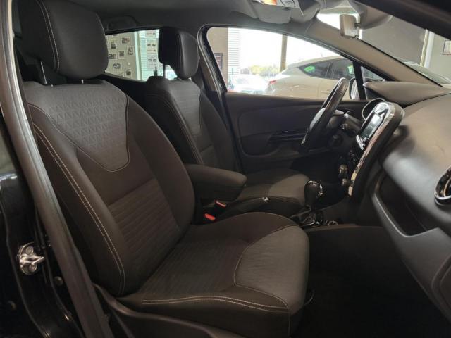Renault Clio image 9