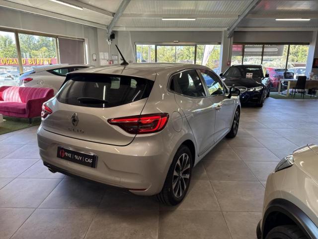 Renault Clio image 8