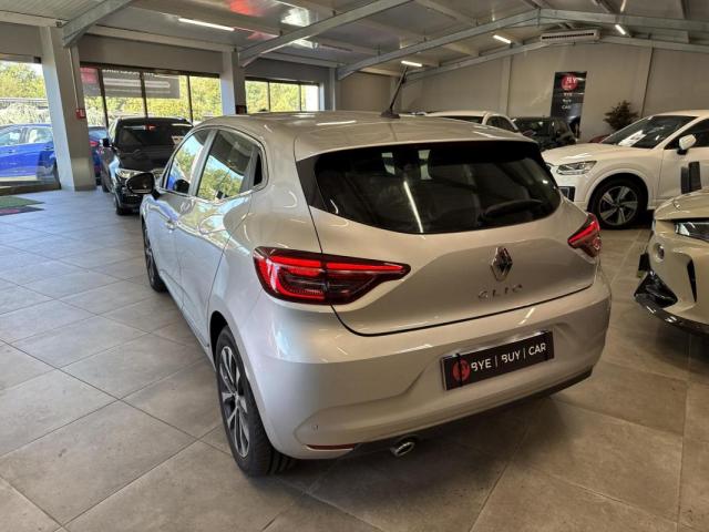Renault Clio image 2