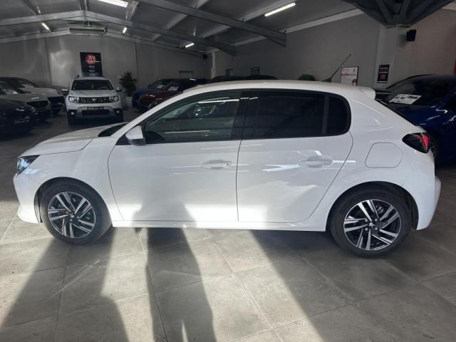 Peugeot 208 image 7