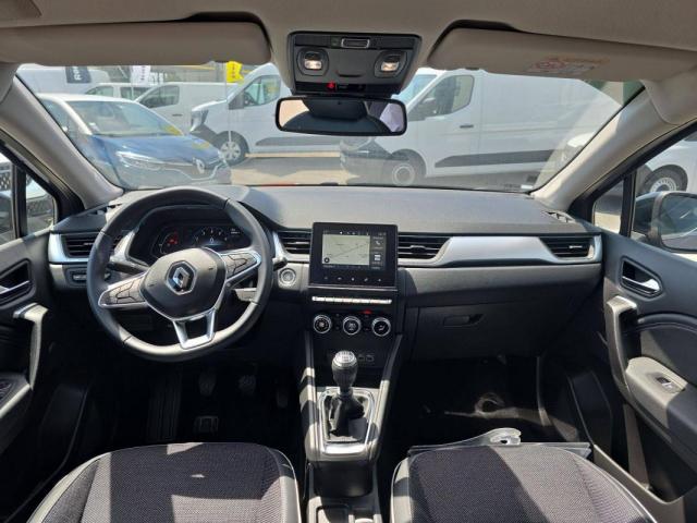 Renault Captur image 8