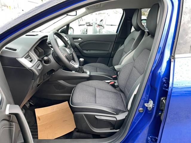 Renault Captur image 8