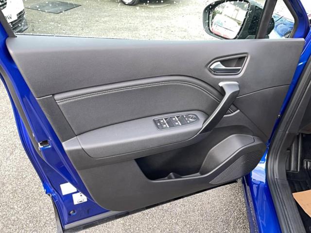 Renault Captur image 5