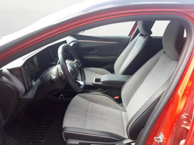 Renault Mégane E-Tech image 1