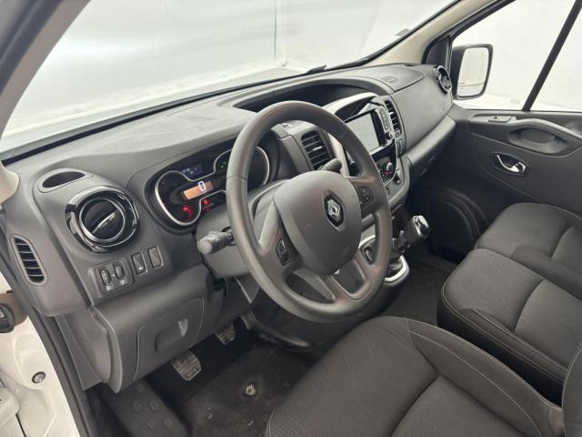 Renault Trafic image 7