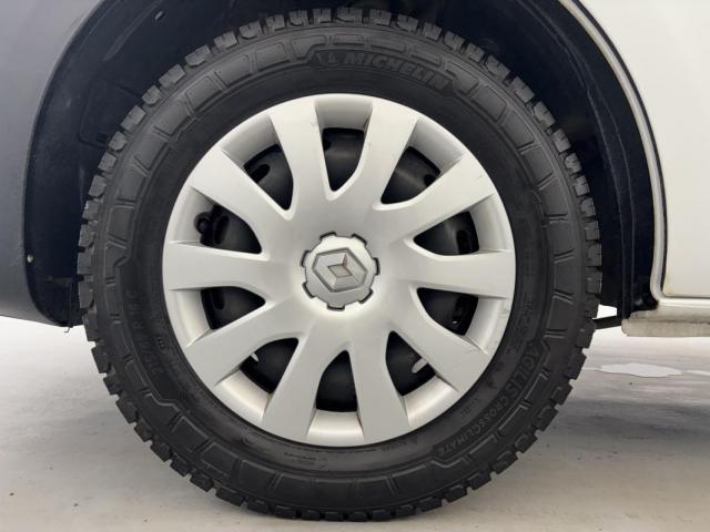 Renault Trafic image 3