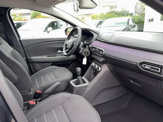 Dacia Sandero image 1