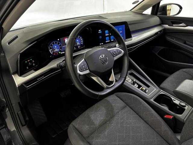 Volkswagen Golf image 1