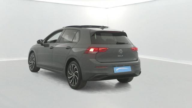 Volkswagen Golf image 8