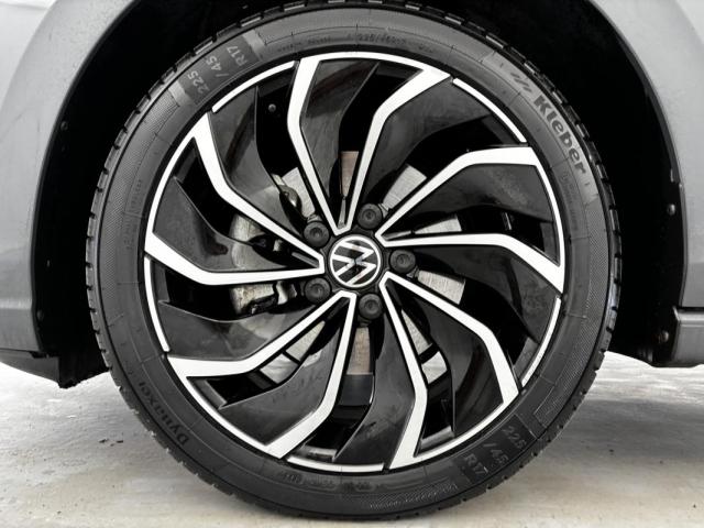 Volkswagen Golf image 3