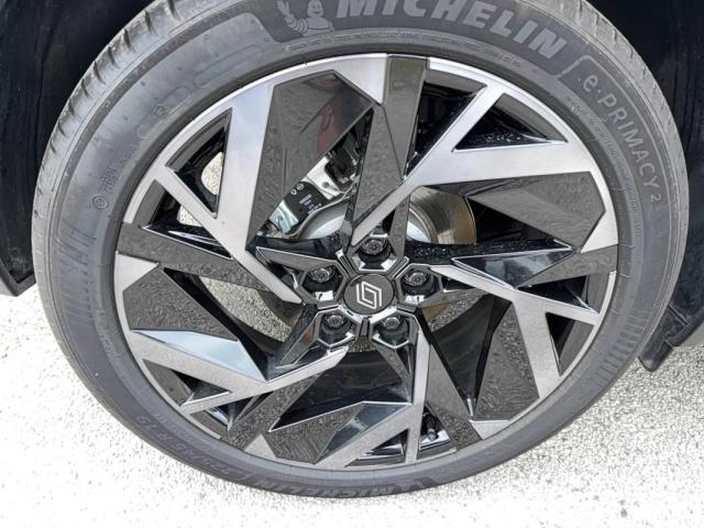 Renault Captur image 9