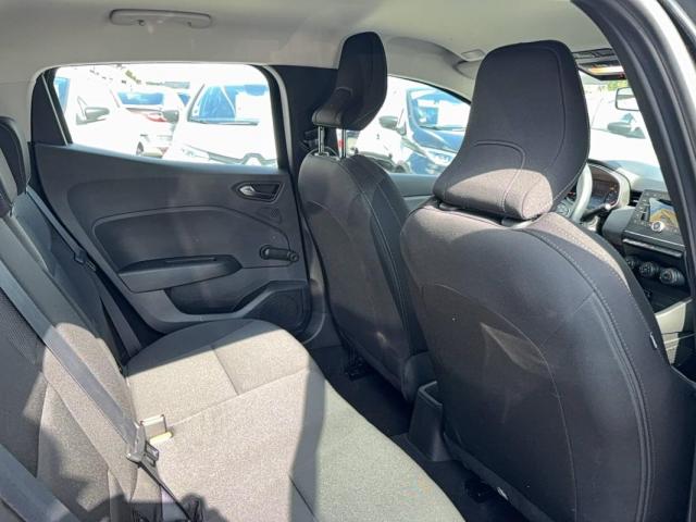 Renault Clio image 7