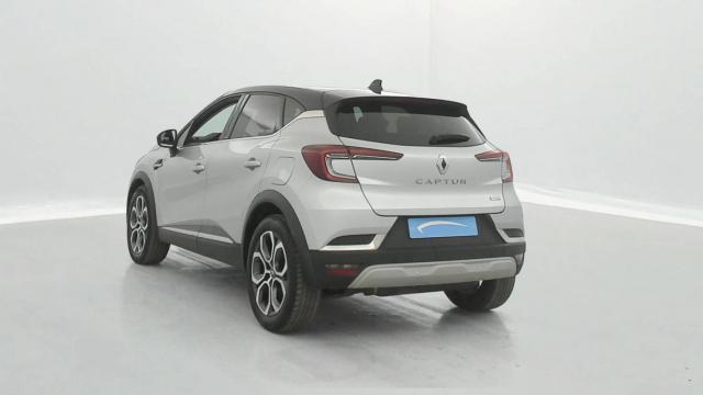 Renault Captur image 2