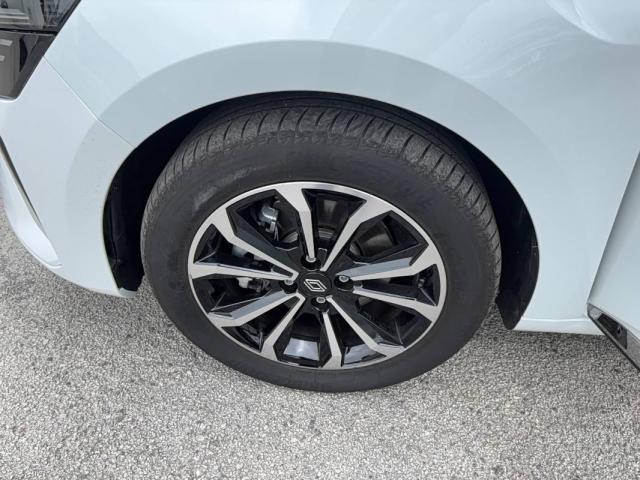 Renault Clio image 8