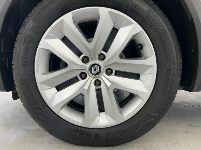 Renault Captur image 6