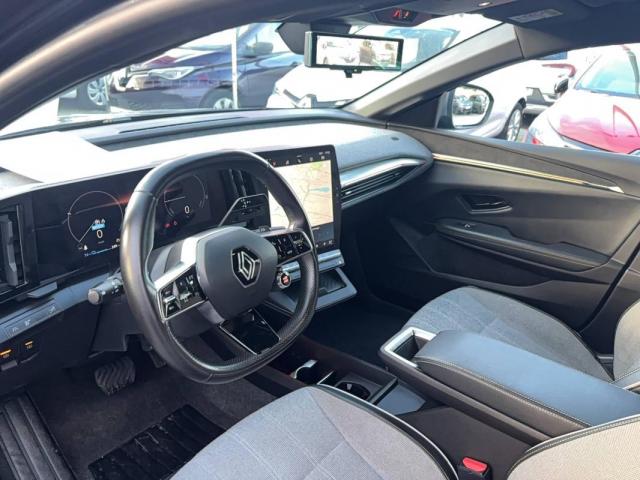 Renault Mégane E-Tech image 5