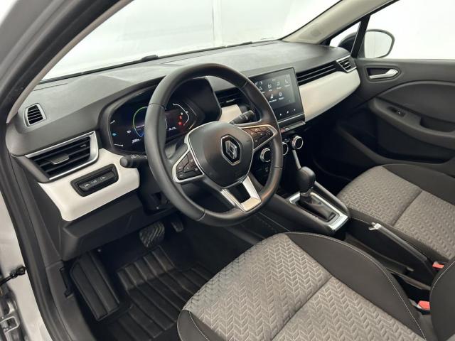 Renault Clio image 9