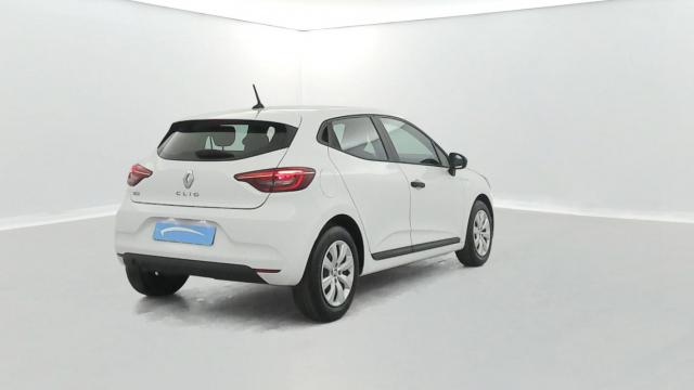 Renault Clio image 2
