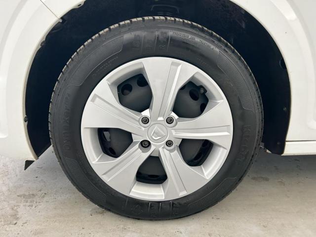 Dacia Sandero image 9