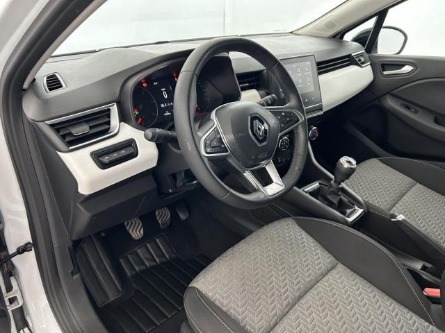 Renault Clio image 6