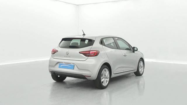 Renault Clio image 6