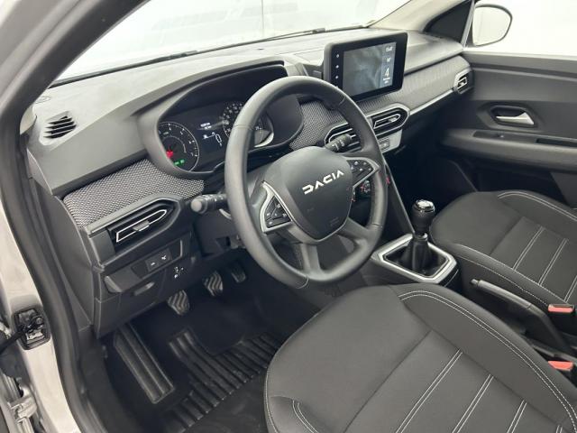 Dacia Sandero image 7