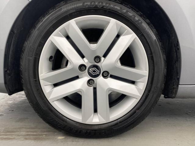 Renault Clio image 1